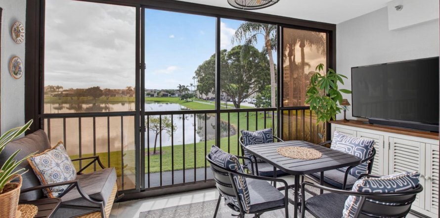 Condo à Delray Beach, Floride, 2 chambres  № 2406055