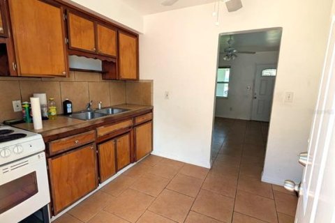 House in Saint Petersburg, Florida 1 bedroom, 53.51 sq.m. № 1866691 - photo 7