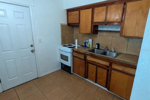 House in Saint Petersburg, Florida 1 bedroom, 53.51 sq.m. № 1866691 - photo 6