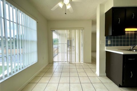 Copropriété à louer à Orlando, Floride: 2 chambres, 91.42 m2 № 1847305 - photo 8
