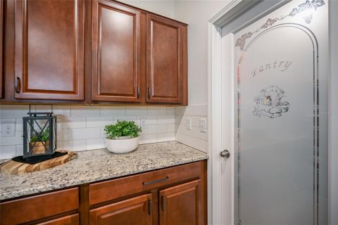 Купить виллу или дом в Пальметто, Флорида 8 комнат, 239.32м2, № 2142124 - фото 4