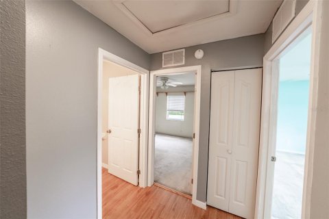 House in Ocala, Florida 3 bedrooms, 130.99 sq.m. № 1591687 - photo 18
