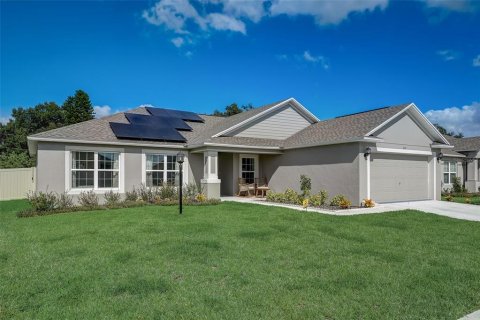 House in Winter Haven, Florida 3 bedrooms, 166.48 sq.m. № 1673567 - photo 3