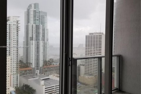Copropriété à louer à Miami, Floride: 1 chambre, 41.43 m2 № 1971671 - photo 2