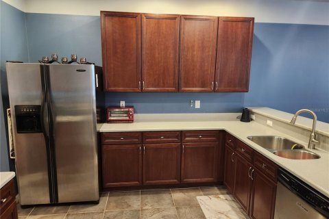 Townhouse in Indialantic, Florida 3 bedrooms, 211.72 sq.m. № 1776658 - photo 17