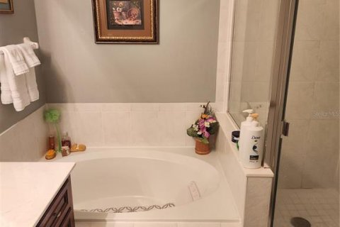 Townhouse in Indialantic, Florida 3 bedrooms, 211.72 sq.m. № 1776658 - photo 27