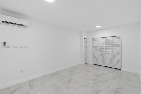 Купить виллу или дом в Хайалиа, Флорида 4 спальни, 125.7м2, № 1995835 - фото 17