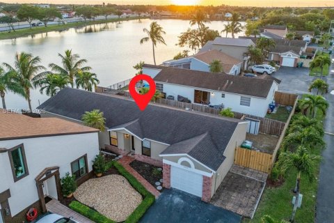 Купить виллу или дом в Хайалиа, Флорида 4 спальни, 125.7м2, № 1995835 - фото 26