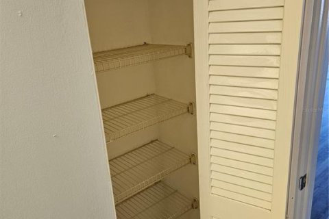Снять в аренду кондоминиум в Сент-Питерсберг, Флорида 1 спальня, 75.72м2, № 1901470 - фото 30