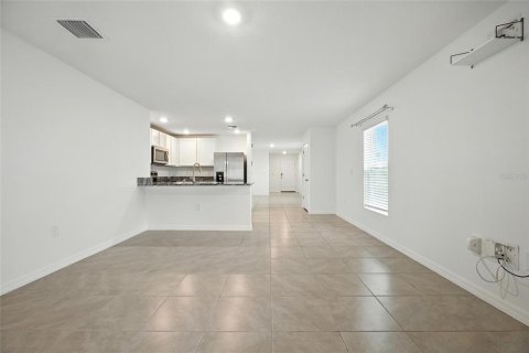 Casa en alquiler en Wimauma, Florida, 3 dormitorios, 140.84 m2 № 1894814 - foto 7