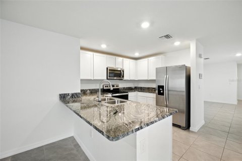 Casa en alquiler en Wimauma, Florida, 3 dormitorios, 140.84 m2 № 1894814 - foto 6