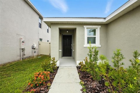 Casa en alquiler en Wimauma, Florida, 3 dormitorios, 140.84 m2 № 1894814 - foto 2