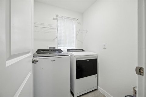 Casa en alquiler en Wimauma, Florida, 3 dormitorios, 140.84 m2 № 1894814 - foto 10