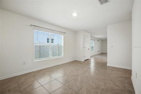 Casa en alquiler en Wimauma, Florida, 3 dormitorios, 140.84 m2 № 1894814 - foto 11