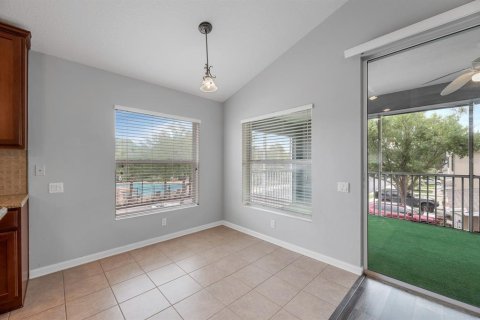 Condo in Riverview, Florida, 2 bedrooms  № 2222659 - photo 12