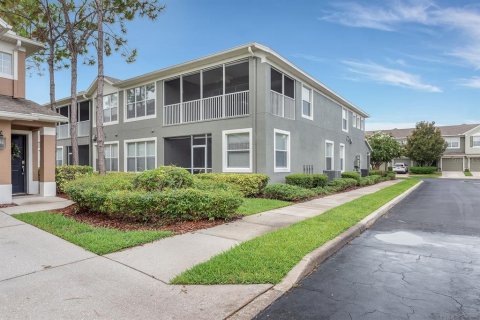 Condo in Riverview, Florida, 2 bedrooms  № 2222659 - photo 27