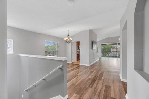 Condo in Riverview, Florida, 2 bedrooms  № 2222659 - photo 3