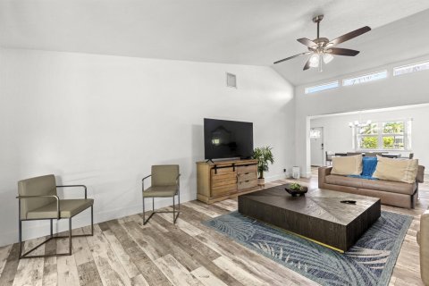 Casa en venta en West Palm Beach, Florida, 3 dormitorios, 135.27 m2 № 2183158 - foto 26
