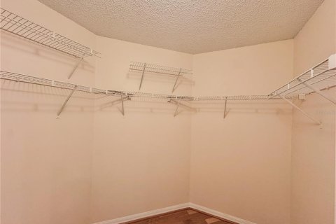 House in Orlando, Florida 4 bedrooms, 159.51 sq.m. № 1885423 - photo 18