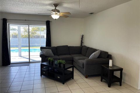 Casa en venta en Port Charlotte, Florida, 3 dormitorios, 132.2 m2 № 1590036 - foto 9