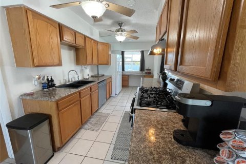 Casa en venta en Port Charlotte, Florida, 3 dormitorios, 132.2 m2 № 1590036 - foto 21