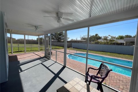 Casa en venta en Port Charlotte, Florida, 3 dormitorios, 132.2 m2 № 1590036 - foto 15
