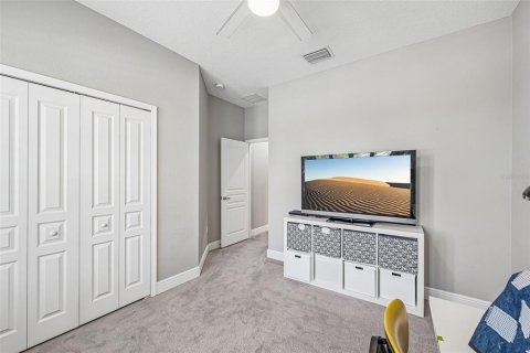 Купить виллу или дом в Аполло-Бич, Флорида 10 комнат, 216.18м2, № 2101888 - фото 17