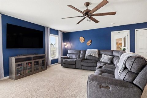 House in Cape Coral, Florida 4 bedrooms, 198.35 sq.m. № 2111069 - photo 4