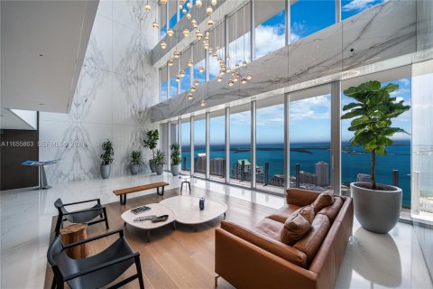 Condo in Miami, Florida, 5 bedrooms  № 2186020 - photo 26