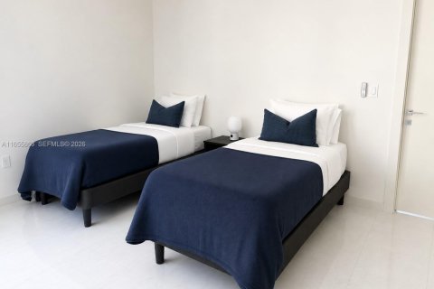 Condo in Miami, Florida, 5 bedrooms  № 2186020 - photo 18
