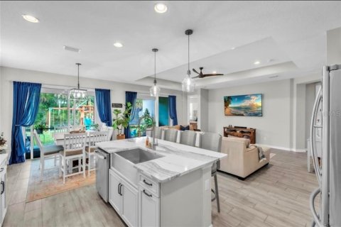 Villa ou maison à louer à Parrish, Floride: 4 chambres, 242.75 m2 № 2416232 - photo 13