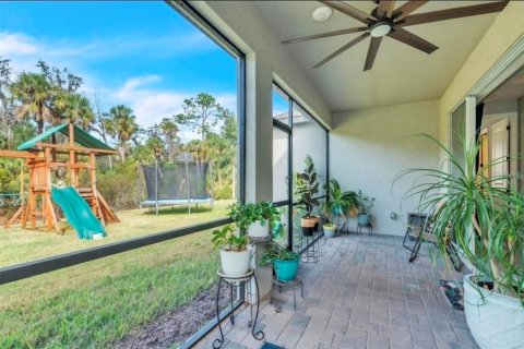 Villa ou maison à louer à Parrish, Floride: 4 chambres, 242.75 m2 № 2416232 - photo 3