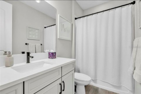 Villa ou maison à louer à Parrish, Floride: 4 chambres, 242.75 m2 № 2416232 - photo 18