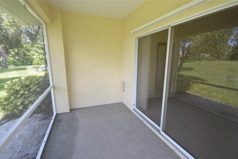 Casa en venta en New Smyrna Beach, Florida, 2 dormitorios, 99.03 m2 № 1884871 - foto 30
