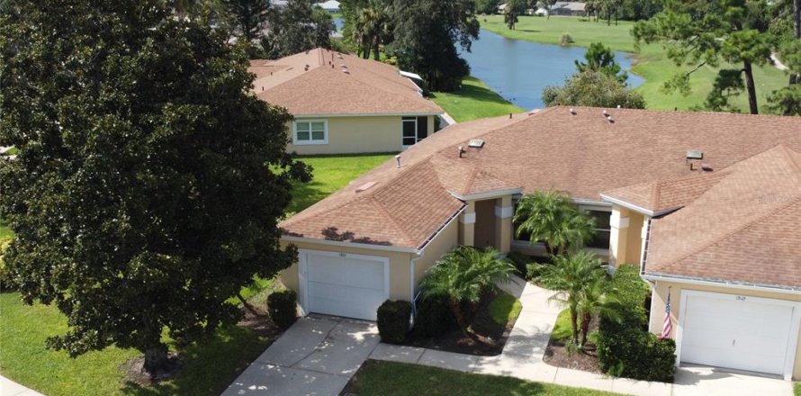 Casa en New Smyrna Beach, Florida 2 dormitorios, 99.03 m2 № 1884871