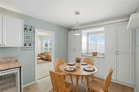 Condominio en venta en Pinellas Park, Florida, 2 dormitorios, 164.99 m2 № 2373932 - foto 21