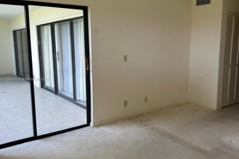 Condo in Wellington, Florida, 2 bedrooms  № 1715024 - photo 24