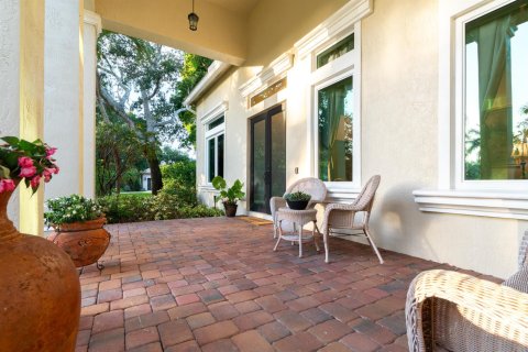 House in Davie, Florida 5 bedrooms, 376.9 sq.m. № 2088010 - photo 2