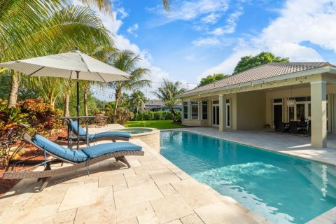 House in Davie, Florida 5 bedrooms, 376.9 sq.m. № 2088010 - photo 3