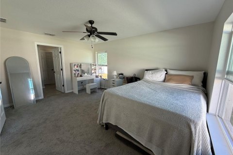 House in Ocala, Florida 4 bedrooms, 156.91 sq.m. № 2165954 - photo 10
