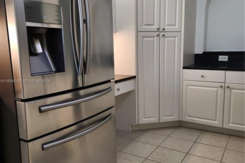 Купить кондоминиум в Дорал, Флорида 3 спальни, 158.86м2, № 2057380 - фото 27