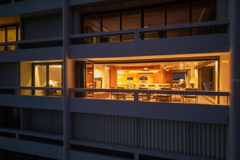 Condominio en venta en Sarasota, Florida, 2 dormitorios, 220.55 m2 № 2208845 - foto 19