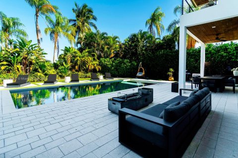 Casa en venta en Plantation, Florida, 5 dormitorios, 384.8 m2 № 2016415 - foto 13