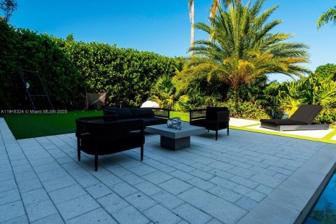 Casa en venta en Plantation, Florida, 5 dormitorios, 384.8 m2 № 2016415 - foto 20