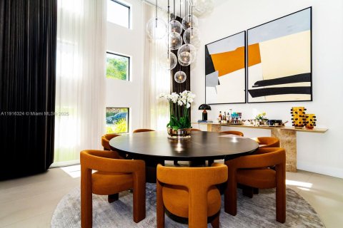 Casa en venta en Plantation, Florida, 5 dormitorios, 384.8 m2 № 2016415 - foto 28