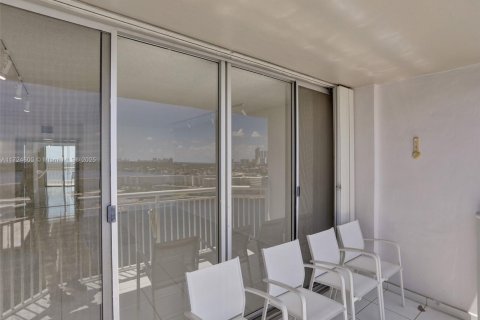 Купить кондоминиум в Авентура, Флорида 2 спальни, 145.39м2, № 1984953 - фото 19