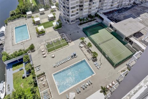 Купить кондоминиум в Авентура, Флорида 2 спальни, 145.39м2, № 1984953 - фото 16