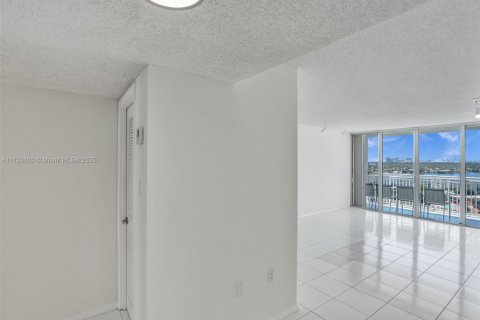 Купить кондоминиум в Авентура, Флорида 2 спальни, 145.39м2, № 1984953 - фото 2