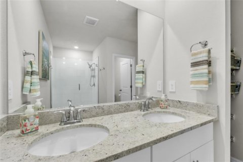 House in Nokomis, Florida 3 bedrooms, 158.31 sq.m. № 2312422 - photo 23