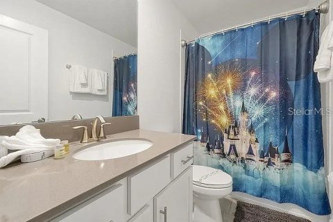 Casa en alquiler en Kissimmee, Florida, 8 dormitorios, 398.46 m2 № 2426016 - foto 24